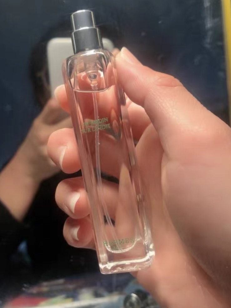 爱马仕香水：馥郁芬芳，尽显优雅韵味！