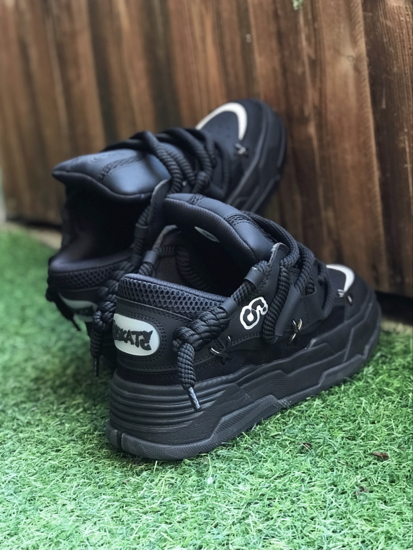 潮酷新宠儿👉黑武士面包鞋👟