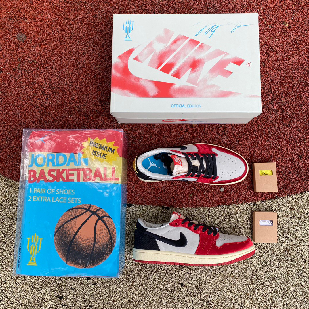 Trophy Room x Jordan Air Jordant
黑橙
#AirJordan1低帮