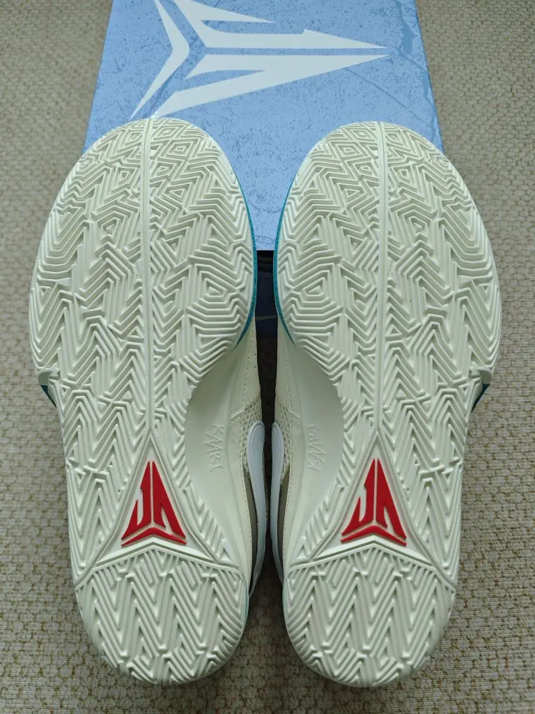 枪王Nike Ja 1 “EP” 莫兰特一代低帮 篮球鞋 黄蓝 开箱细节展示!