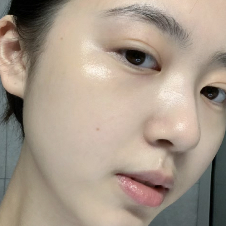 素颜皮肤越来越嫩都是这个给的！嫩脸真的好绝！