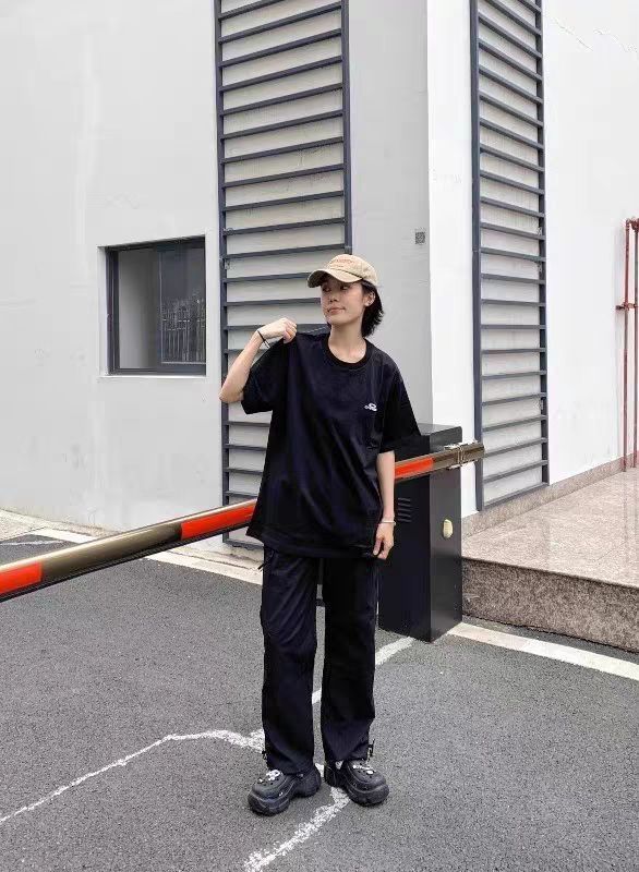 哇塞，这条裤子真的太赞了！🥾