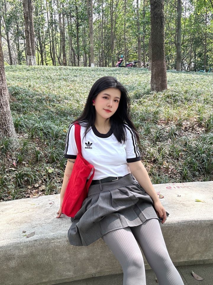 Ootd ｜穿adidas的运动甜妹 🧚