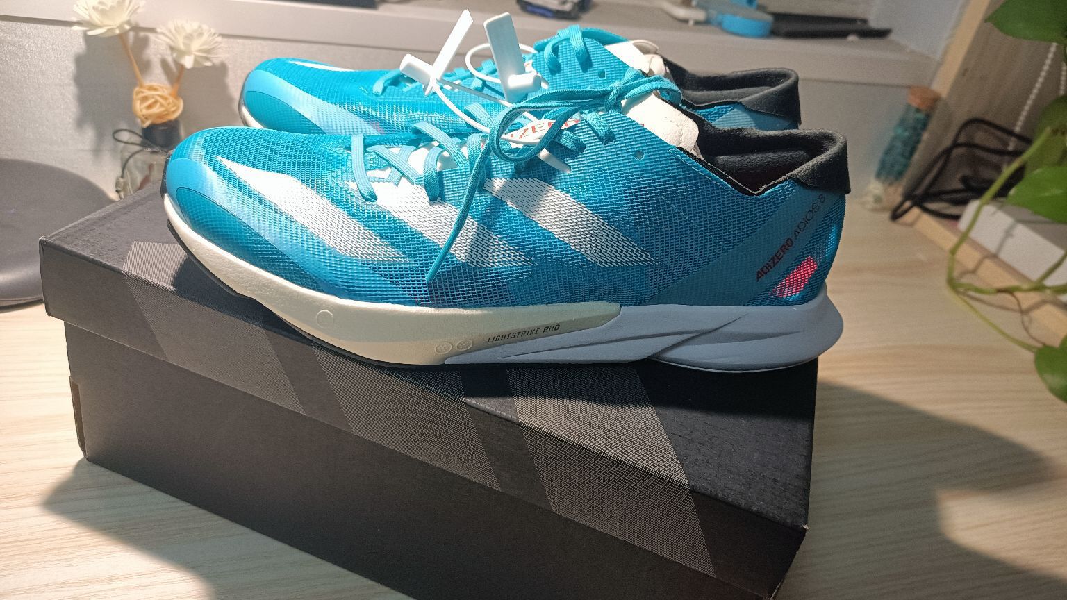 阿迪达斯adizero adios 8