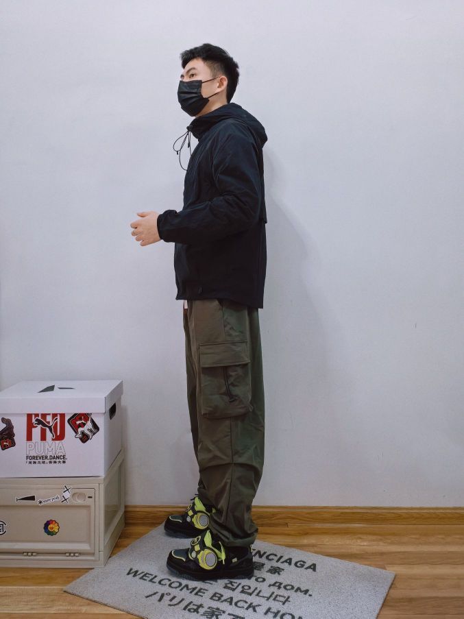 今日穿搭黑绿面包鞋