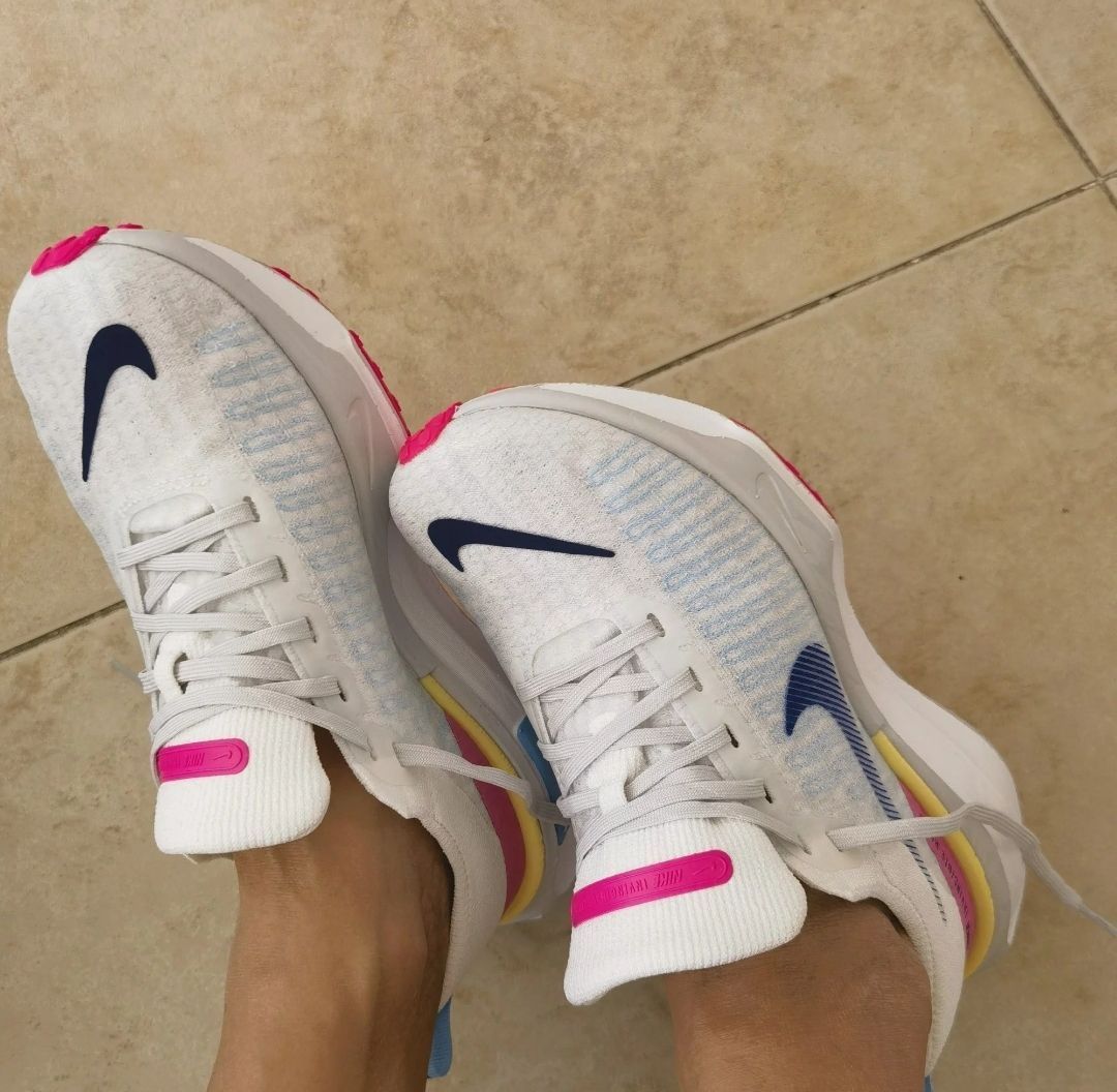 《球鞋开箱》：Nike ZoomX Invincible Run FK 3男跑步鞋——速度与舒适的完