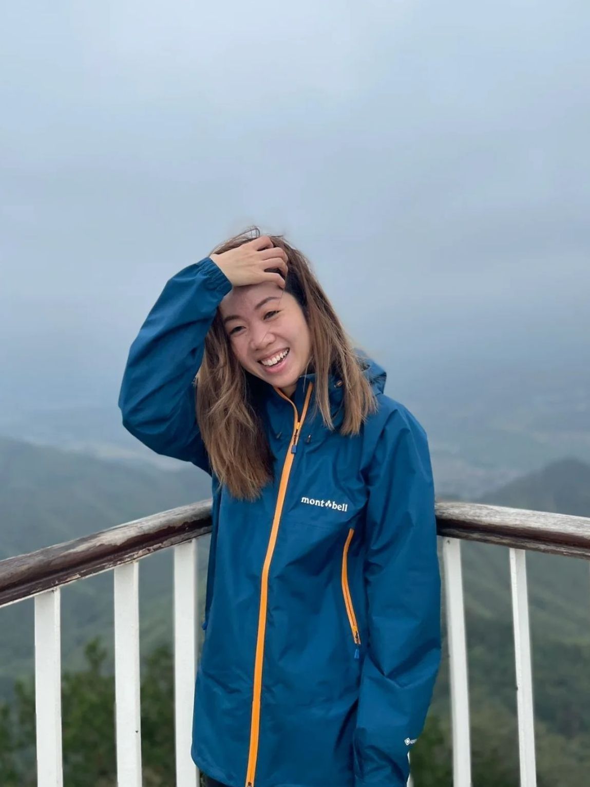 mont-bell 美山 雨旅者 户外运动冲锋衣