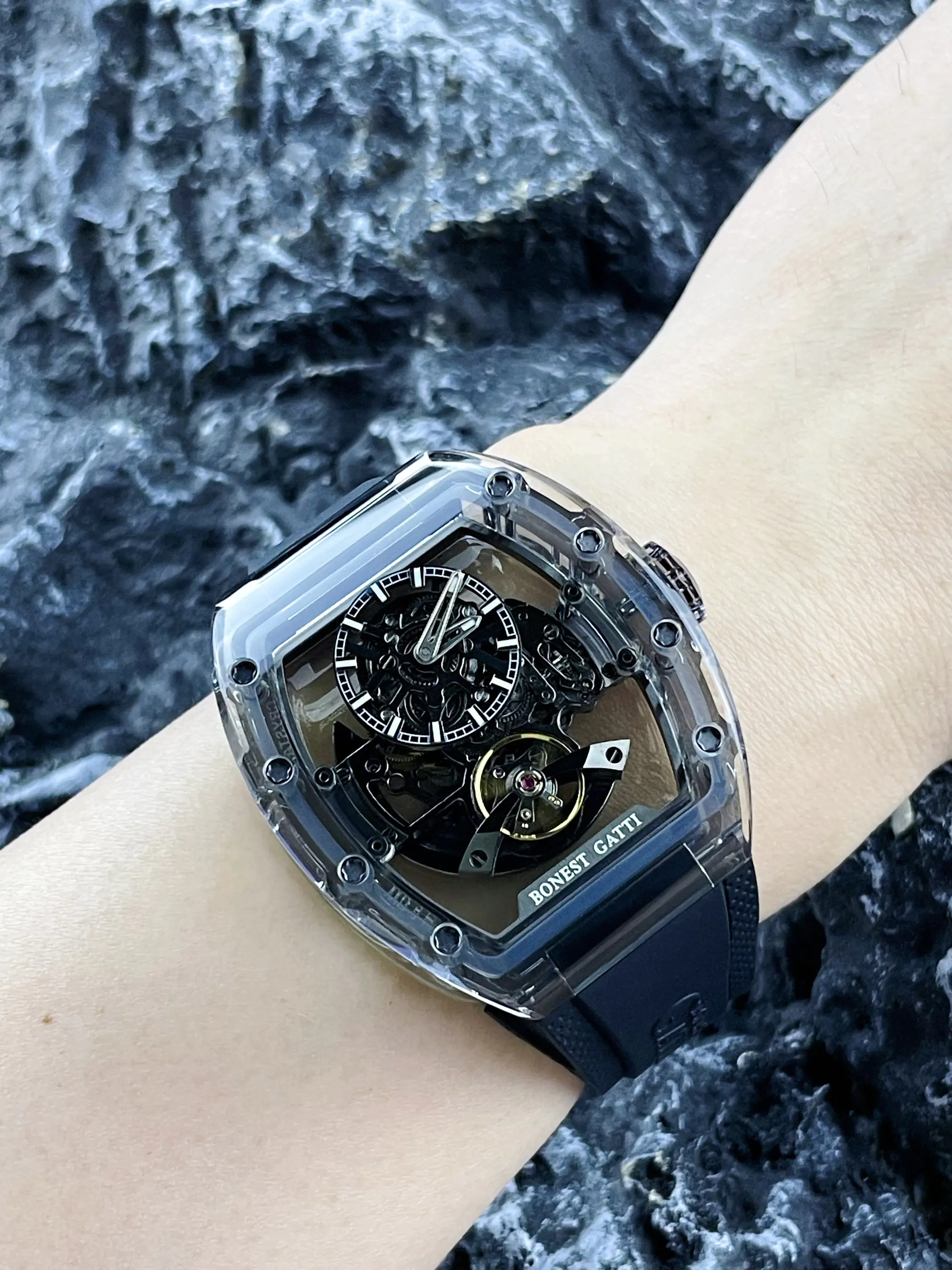 🔥5️⃣2️⃣0️⃣送这块酷帅的『布加迪』机械表⌚️⁉️