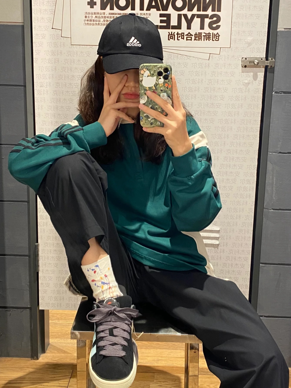 买到喜欢的帽子了