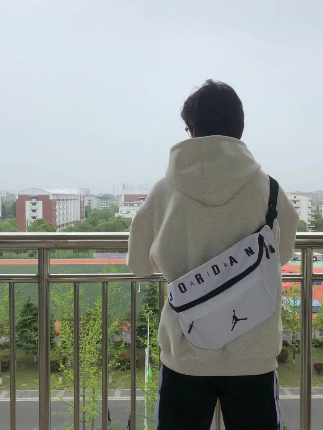 简约又耐看，真的很不错呀😌
