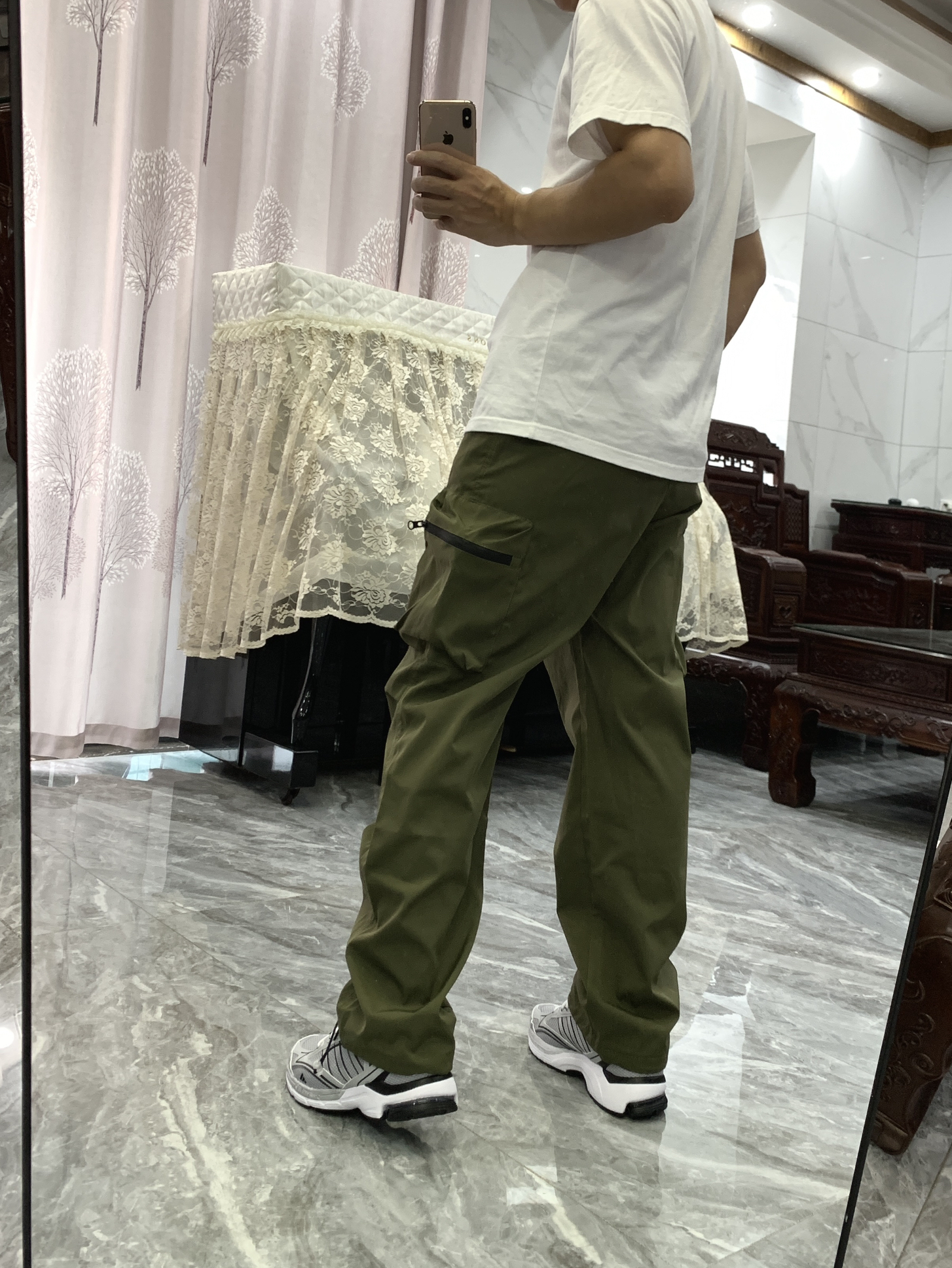绿色工装这样搭