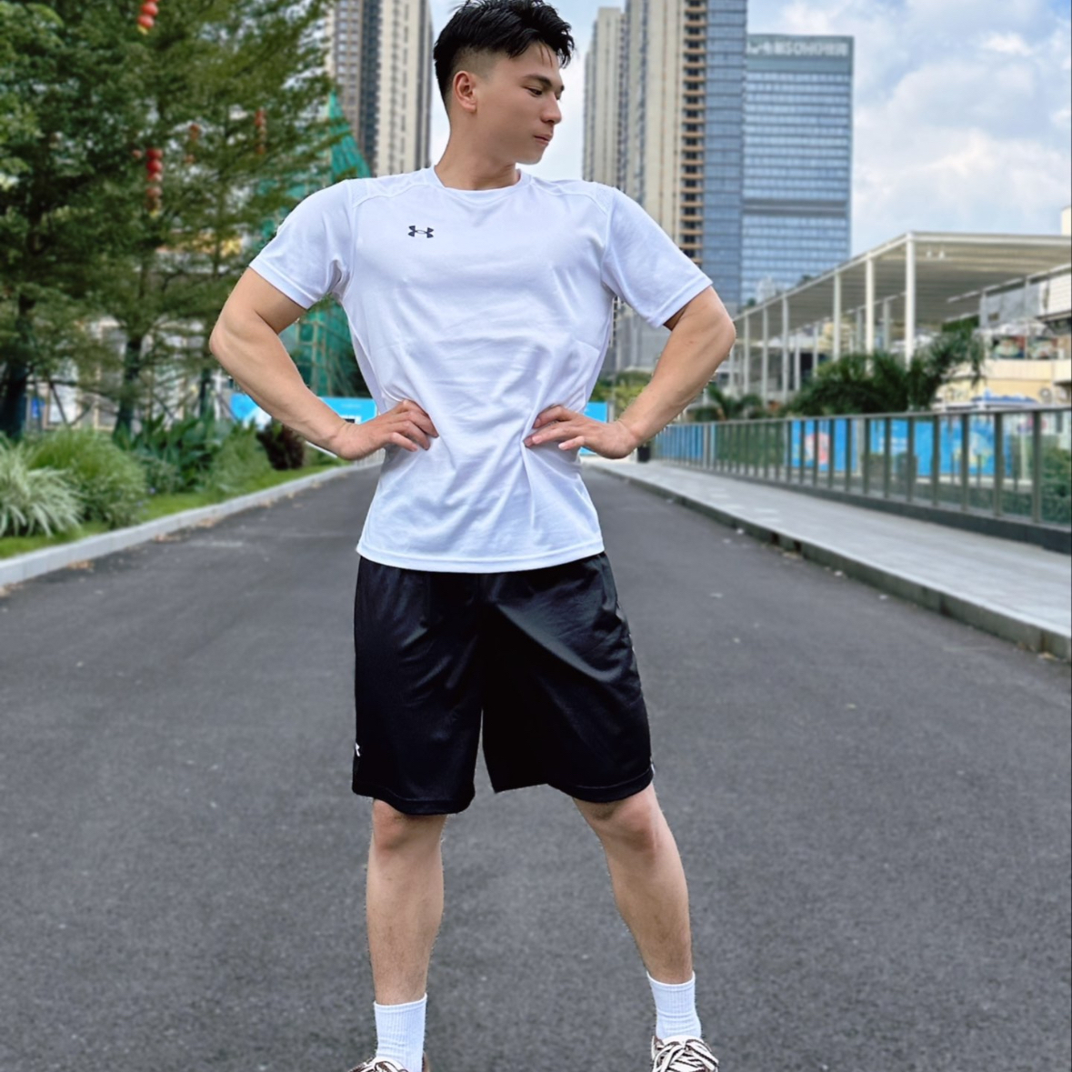 OOTD|穿梭城市中的休闲风