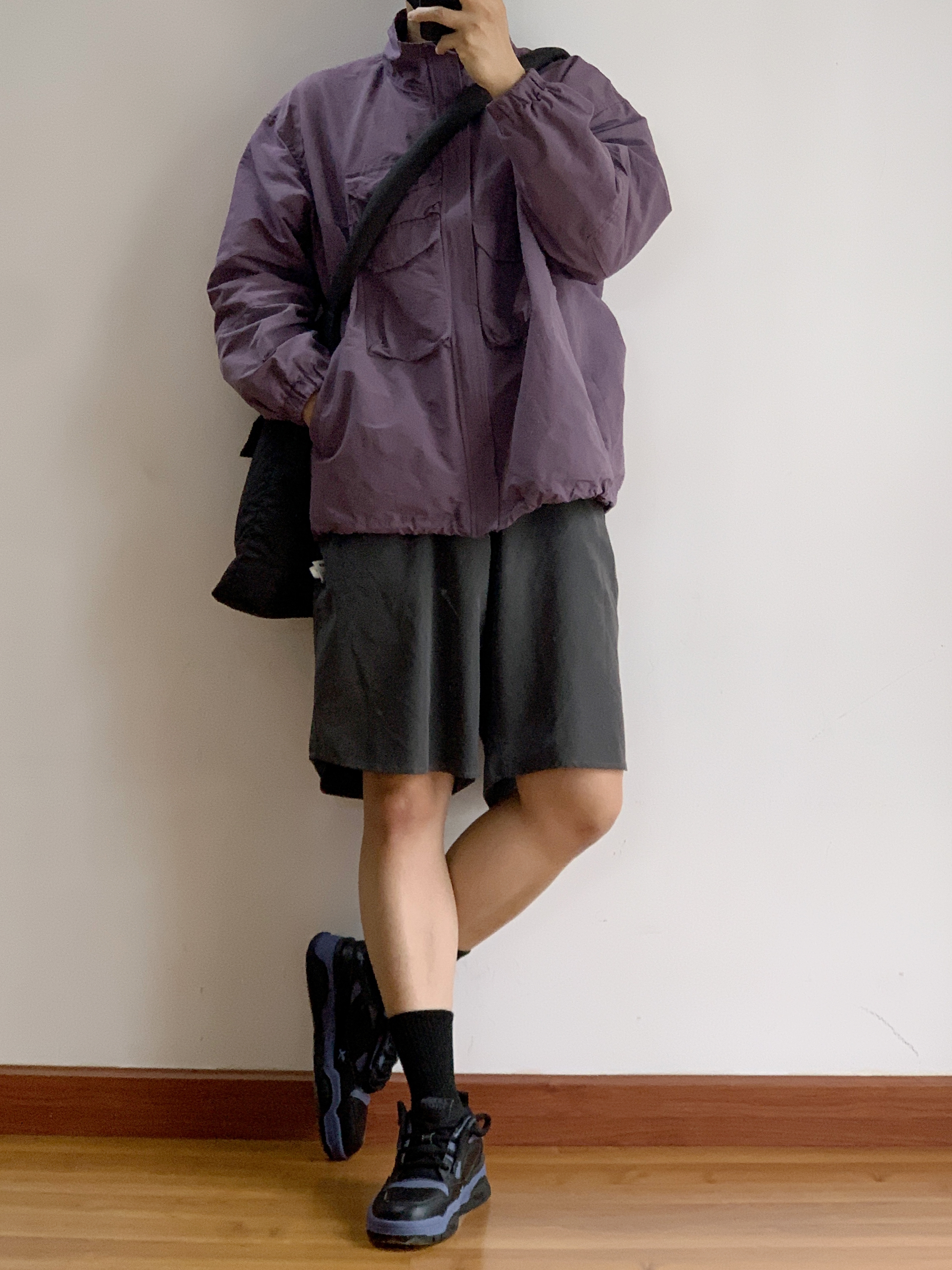 OOTD 今天是1️⃣根行走的茄子🍆