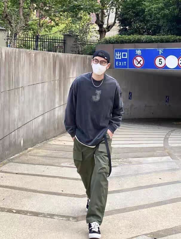 💥加厚阔腿直筒口袋工装裤👖，穿上就是酷盖！