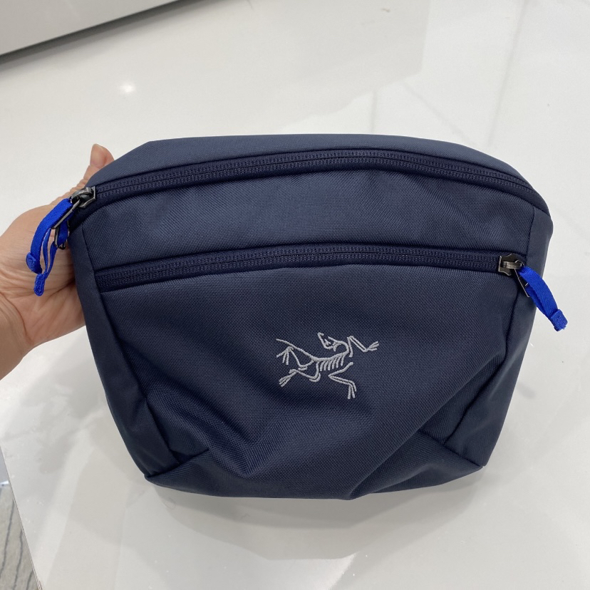 又给我挖到百搭单品咯