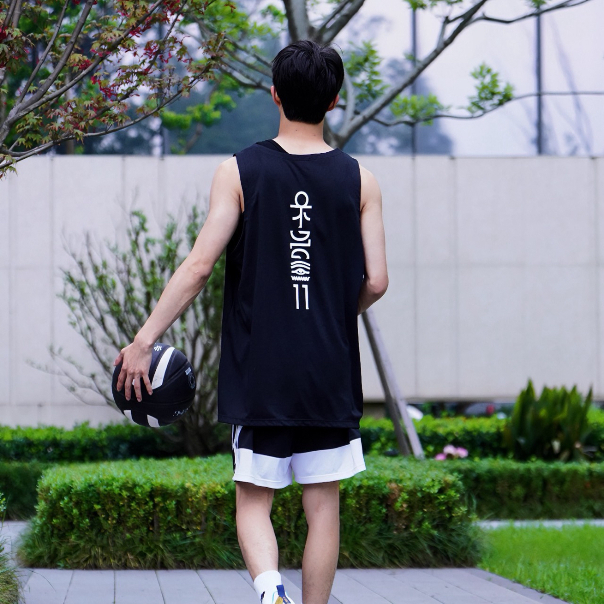 这款安踏的短裤 也太百搭啦