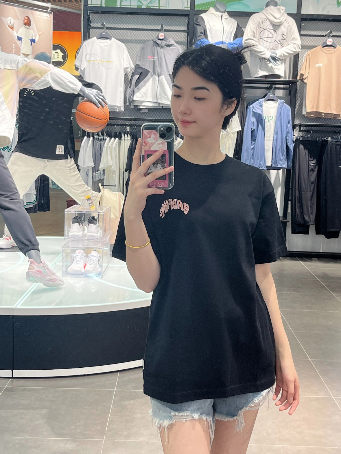 这款李宁的短袖 颜值绝啦