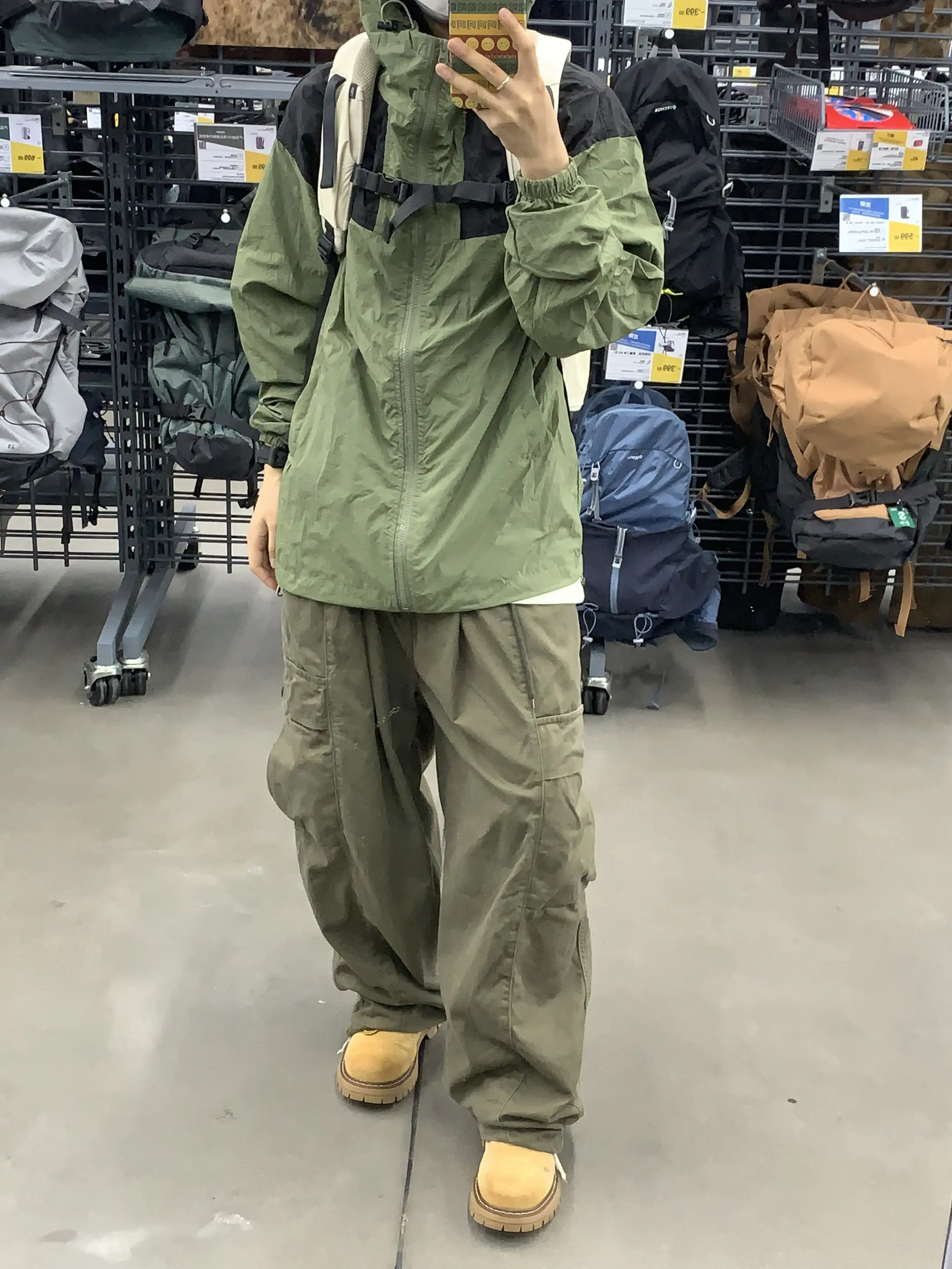山系通勤穿搭!防晒衣也可以很帅✌️