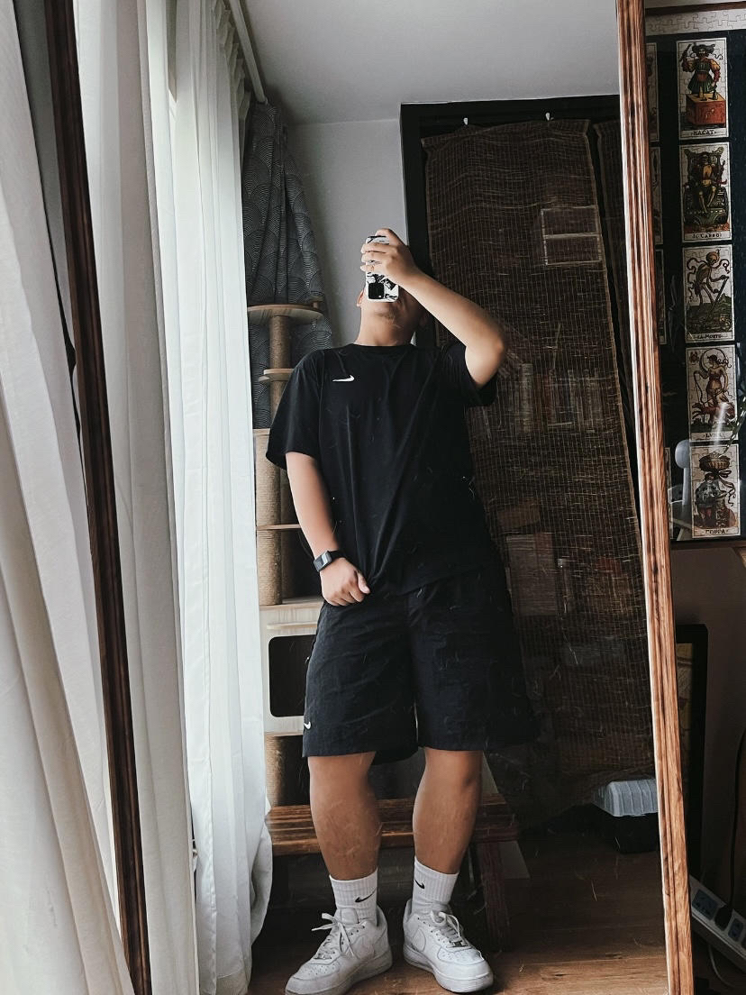 真的是离不开NIKE啦