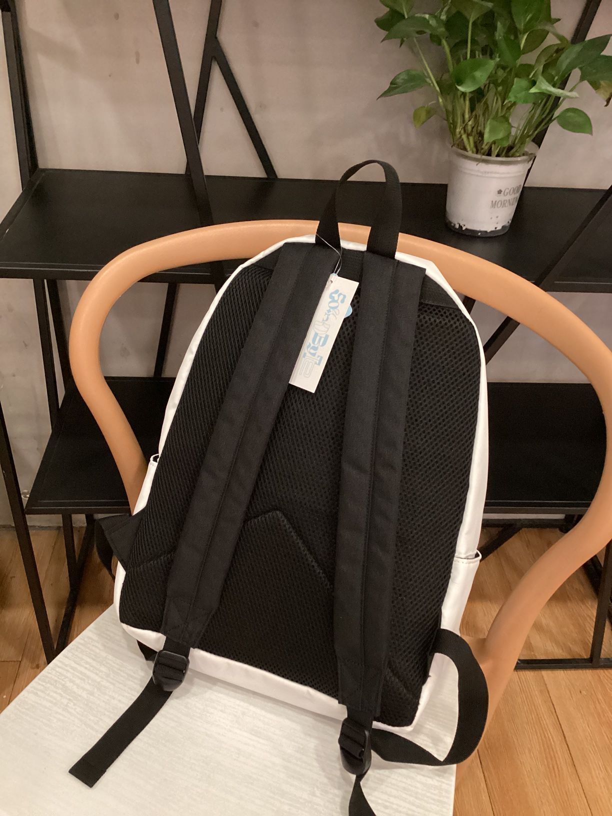 我的双肩包🎒真的太好看啦！