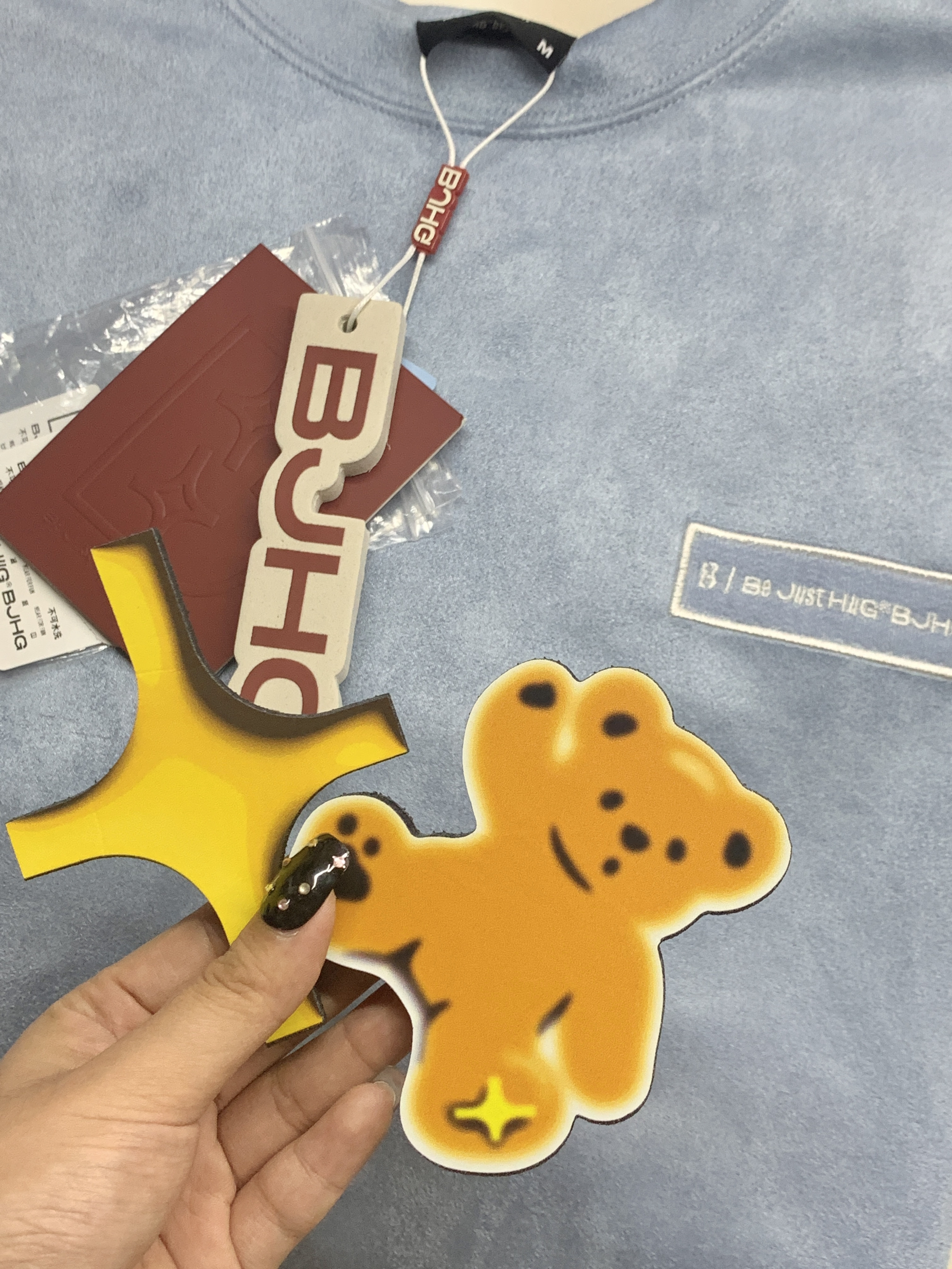 这件真的遮肉显瘦！魔术贴设计好可爱💕