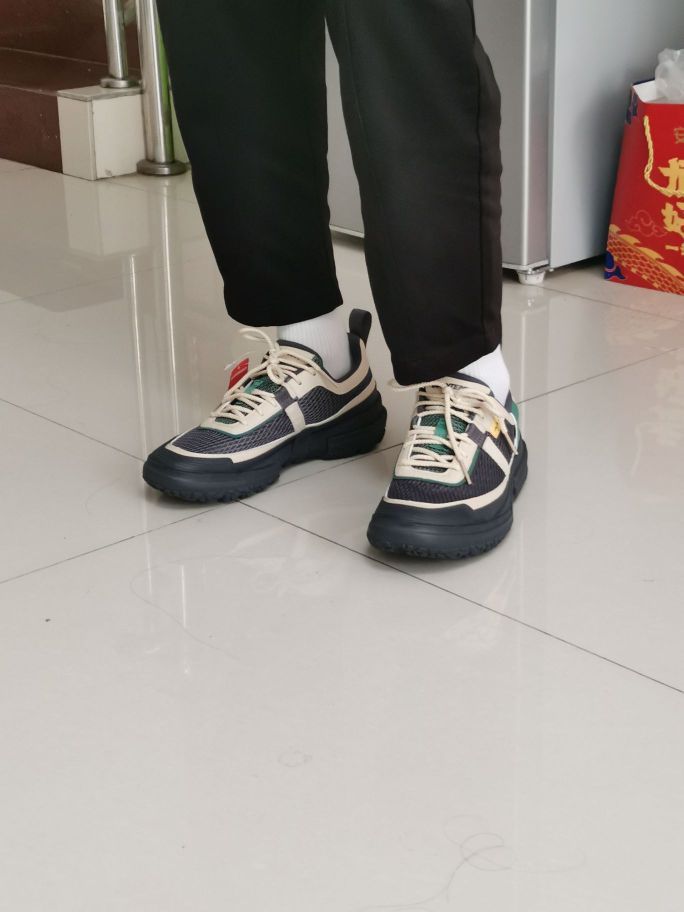 李宁 溯林川