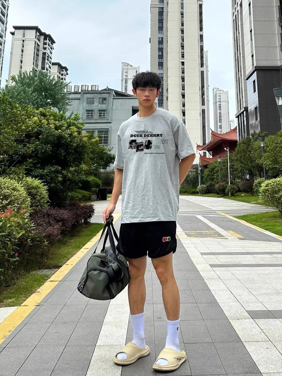 维路雅 休闲夏日T恤就是舒服