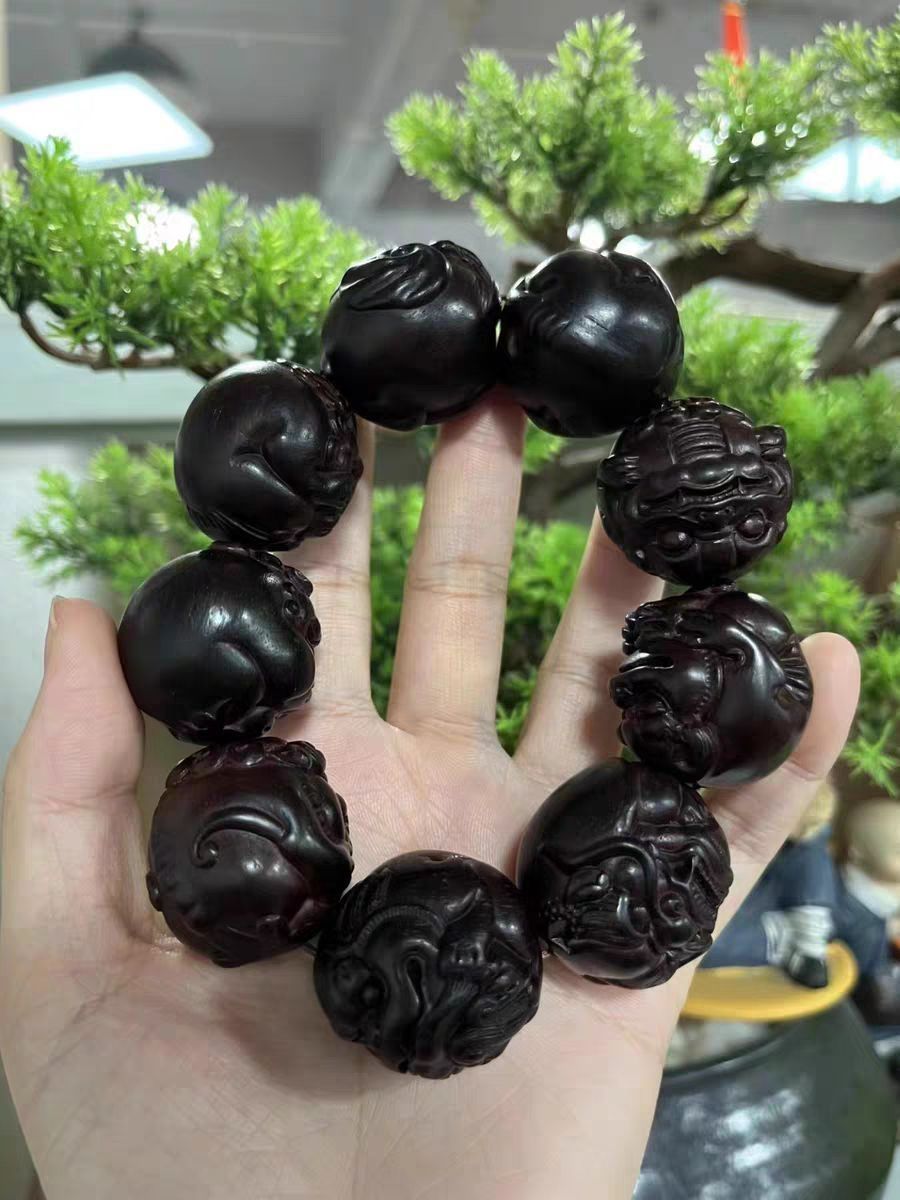 这款手串的设计真是太精美了