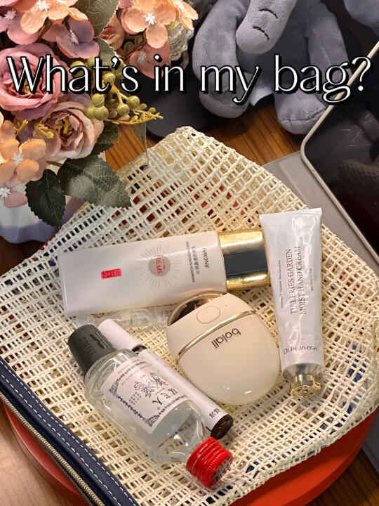 翻包vlog🧺互联网打工人爱用物合集🫶🏻