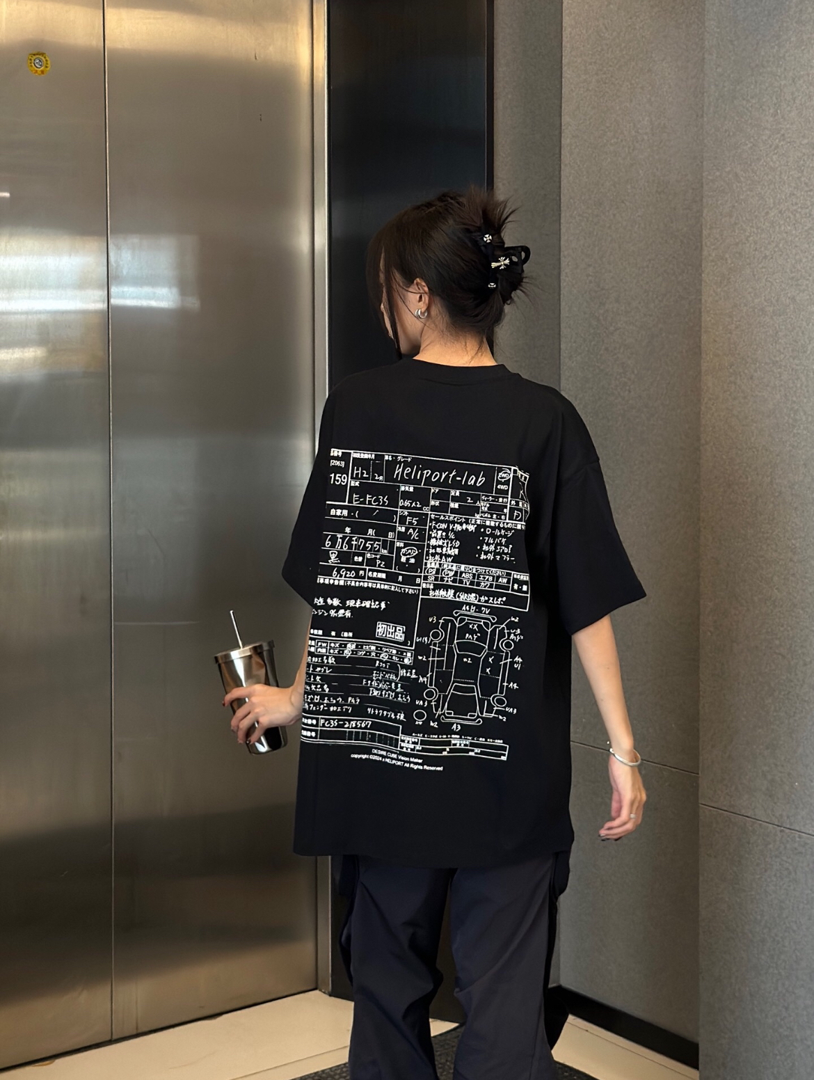 创意十足！黑色涂鸦T恤，展现你的态度