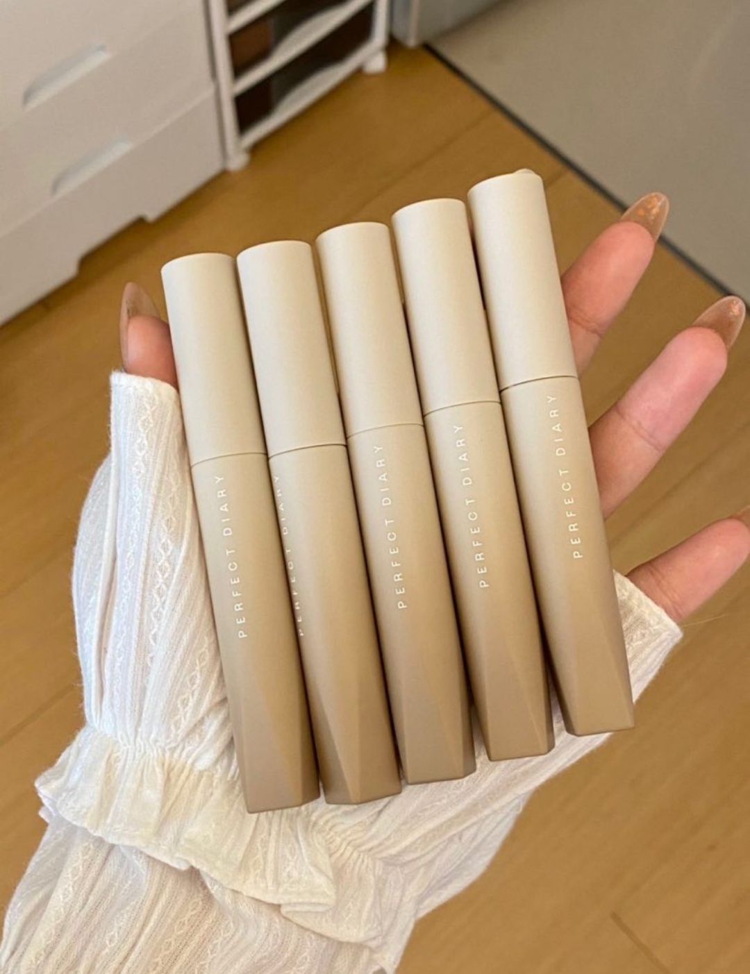 新品!介个软陶唇泥好奶啊!我爱了!终于等到了!