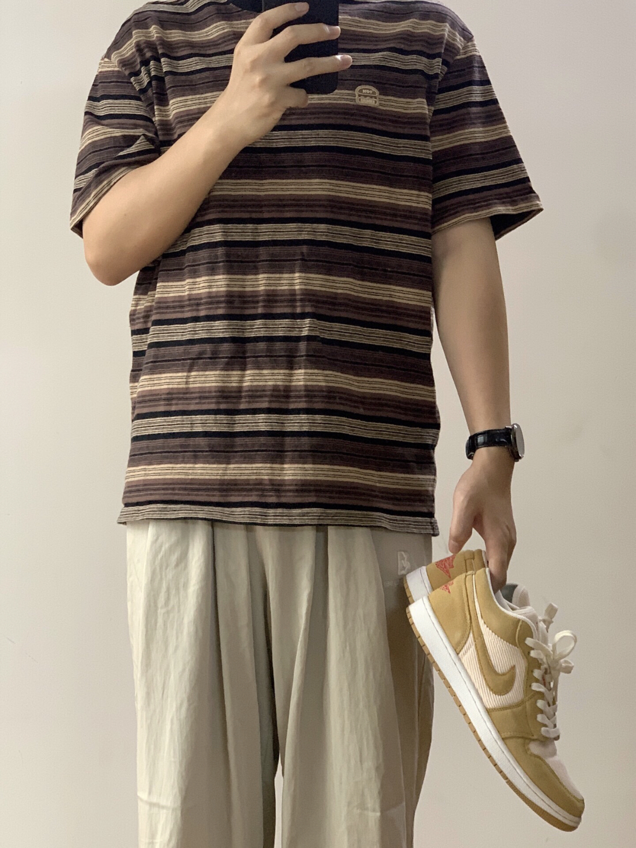 松弛感穿搭🍔AJ1低帮棕黄灯芯绒 你得这么搭！