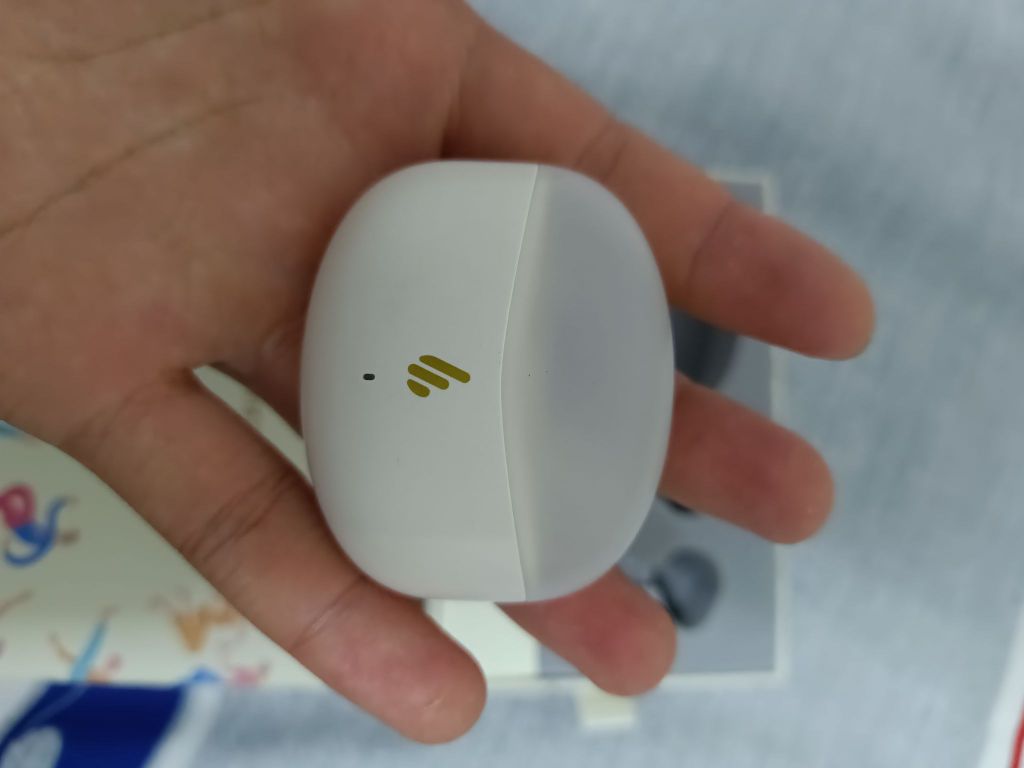 这款百元蓝牙耳机学生党闭眼入
专属app