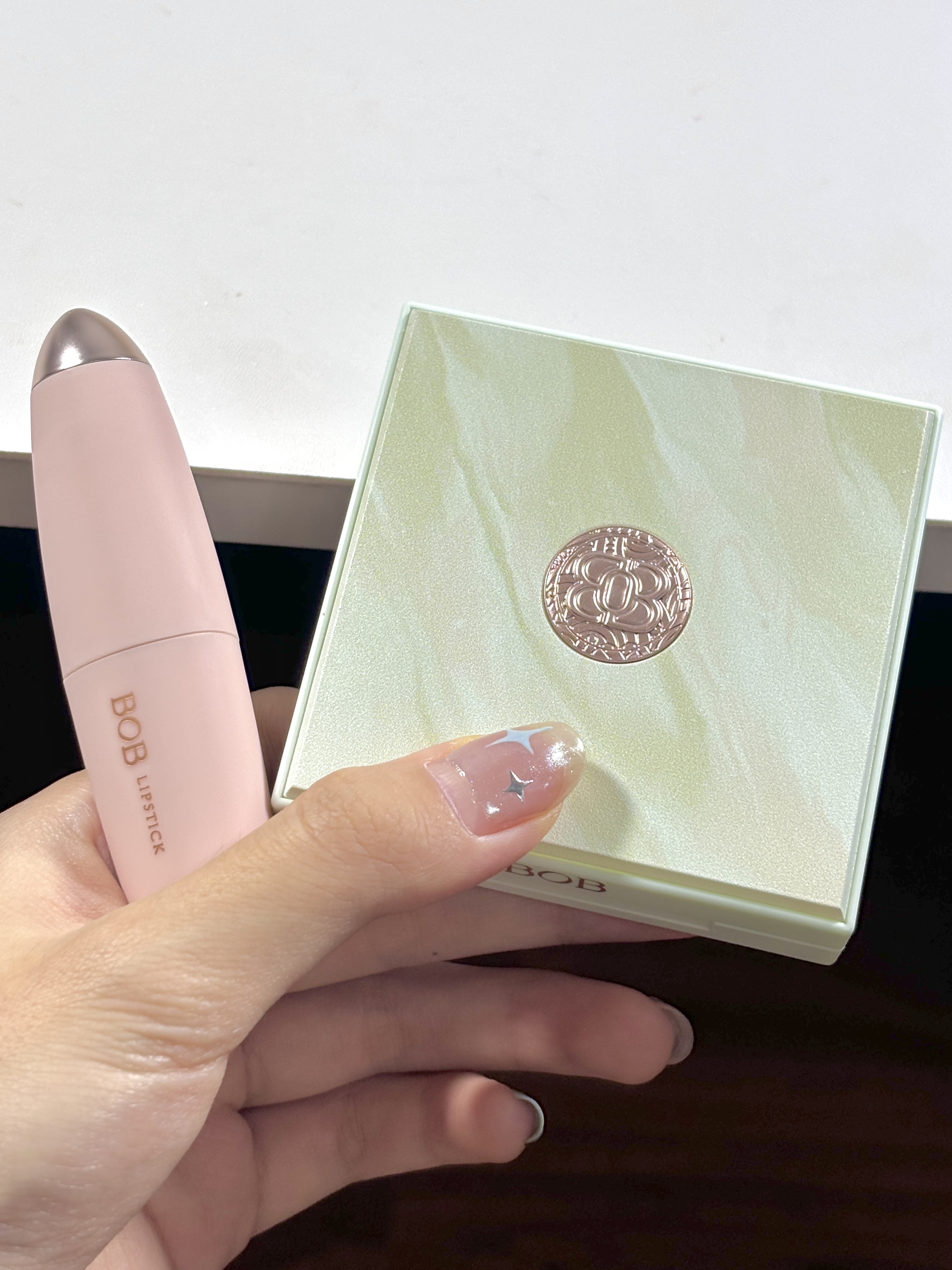 黄皮夏日伪素颜cp，快速出门好气色！