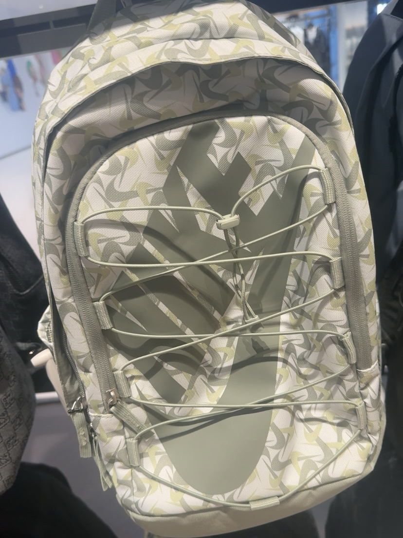 这包真的是好能装呀