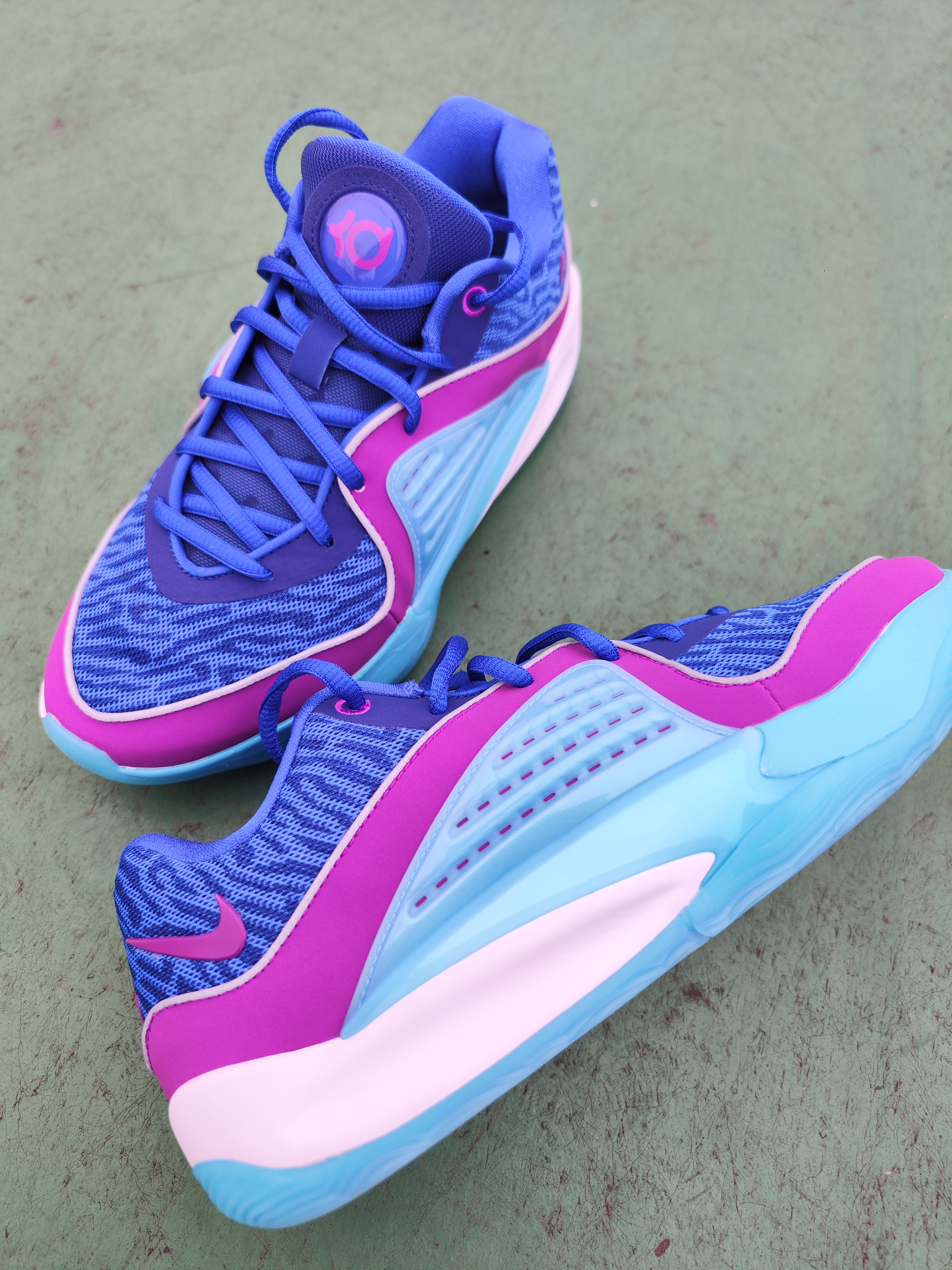 KD16 “韵味紫”