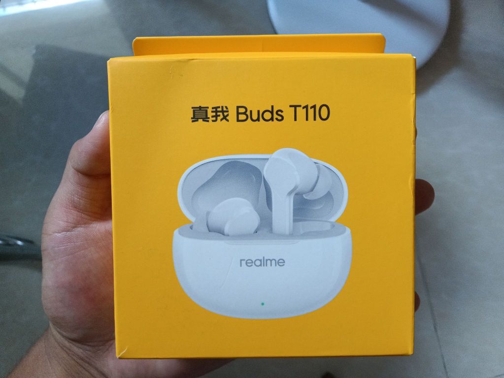 使用起来很好 续航时间长音质也还可以