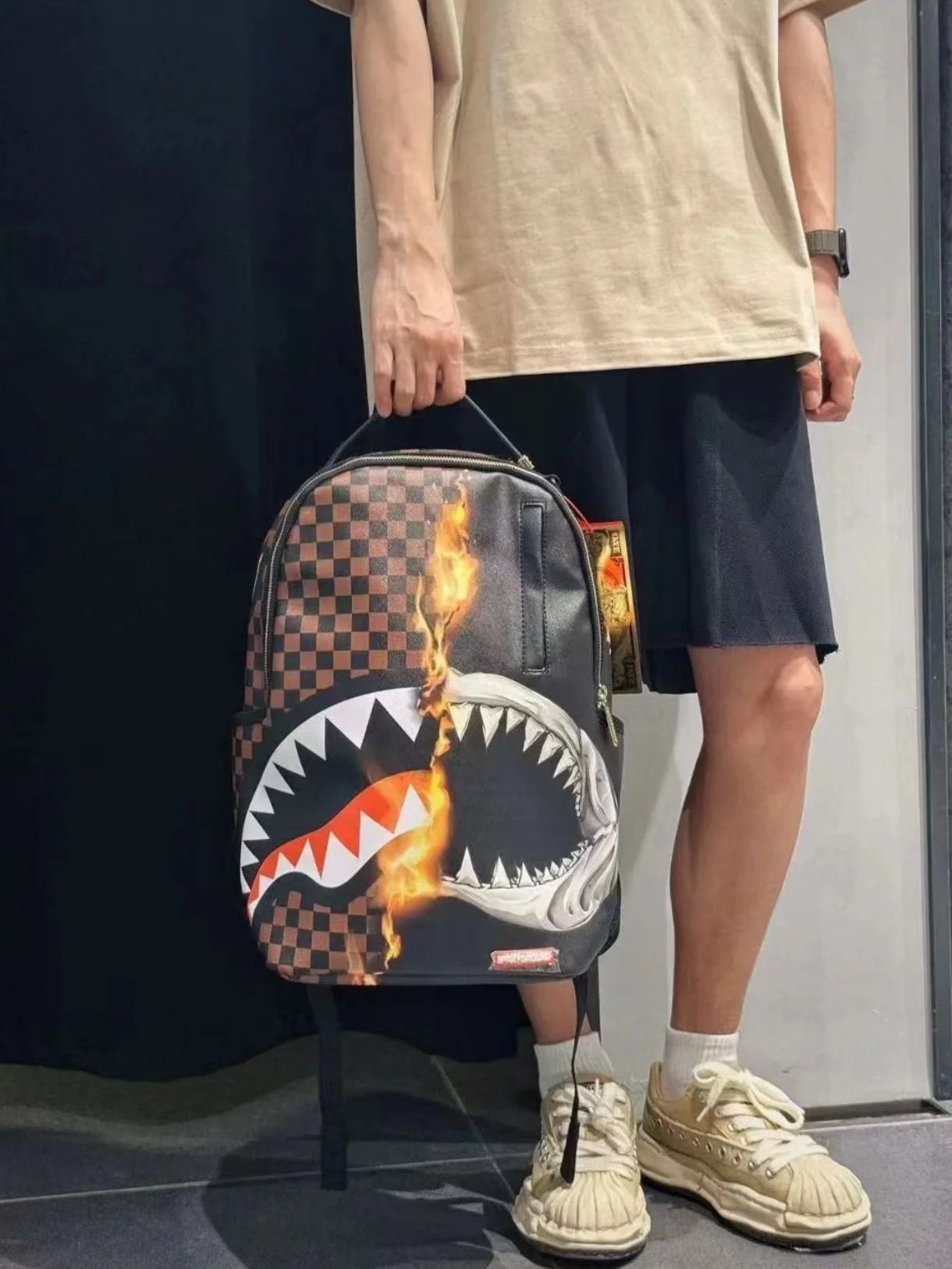 鲨鱼包包还得看这款
