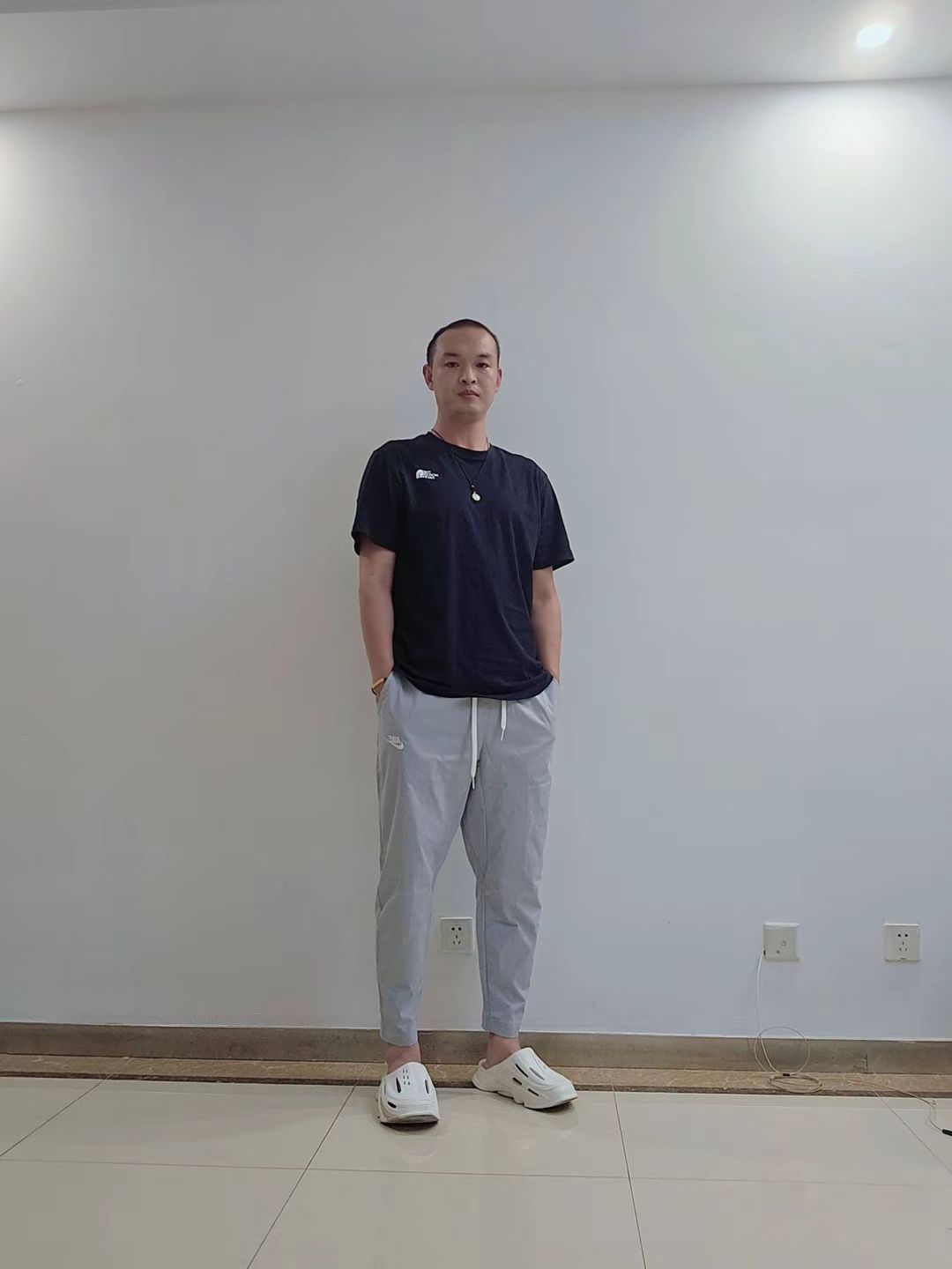 🔥Nike健身梭织直筒透气休闲长裤 ❗️你真的不看看嘛？！