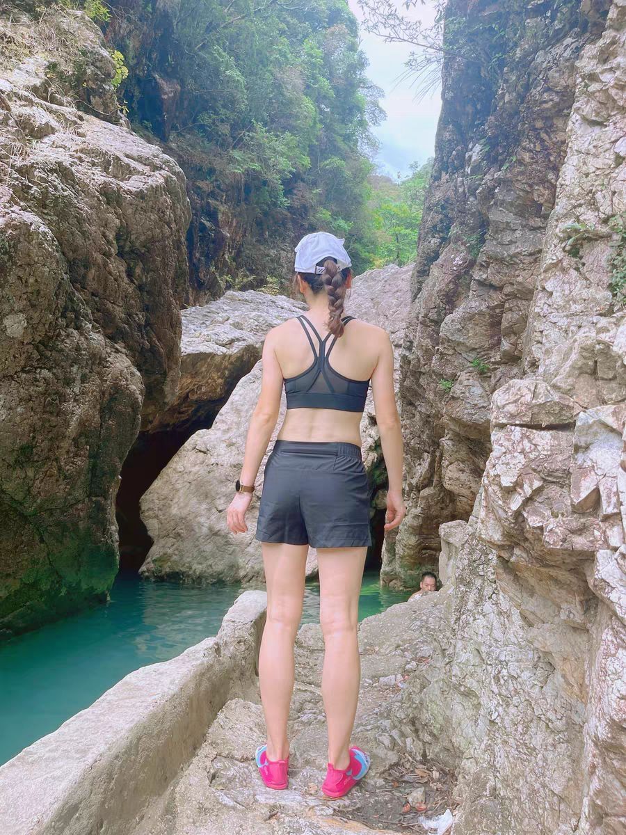 🏃‍♀️跑起来吧，速干透气运动短裤带你进入轻盈世界！💨