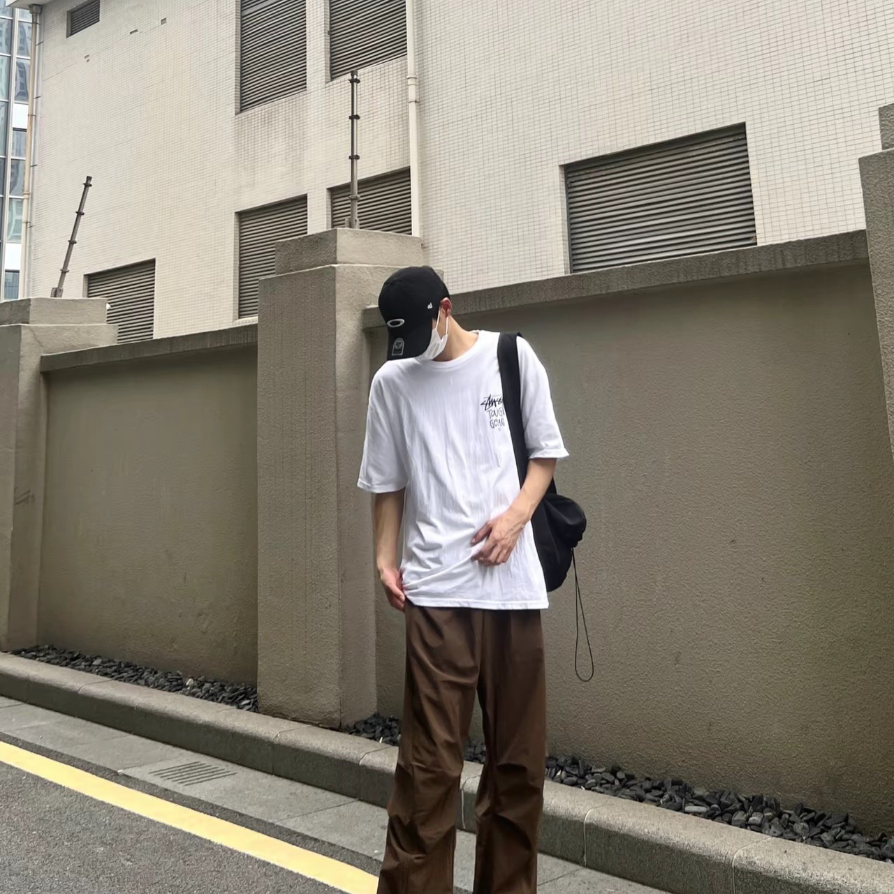 美式街头松弛感穿搭 简约最耐看🌿