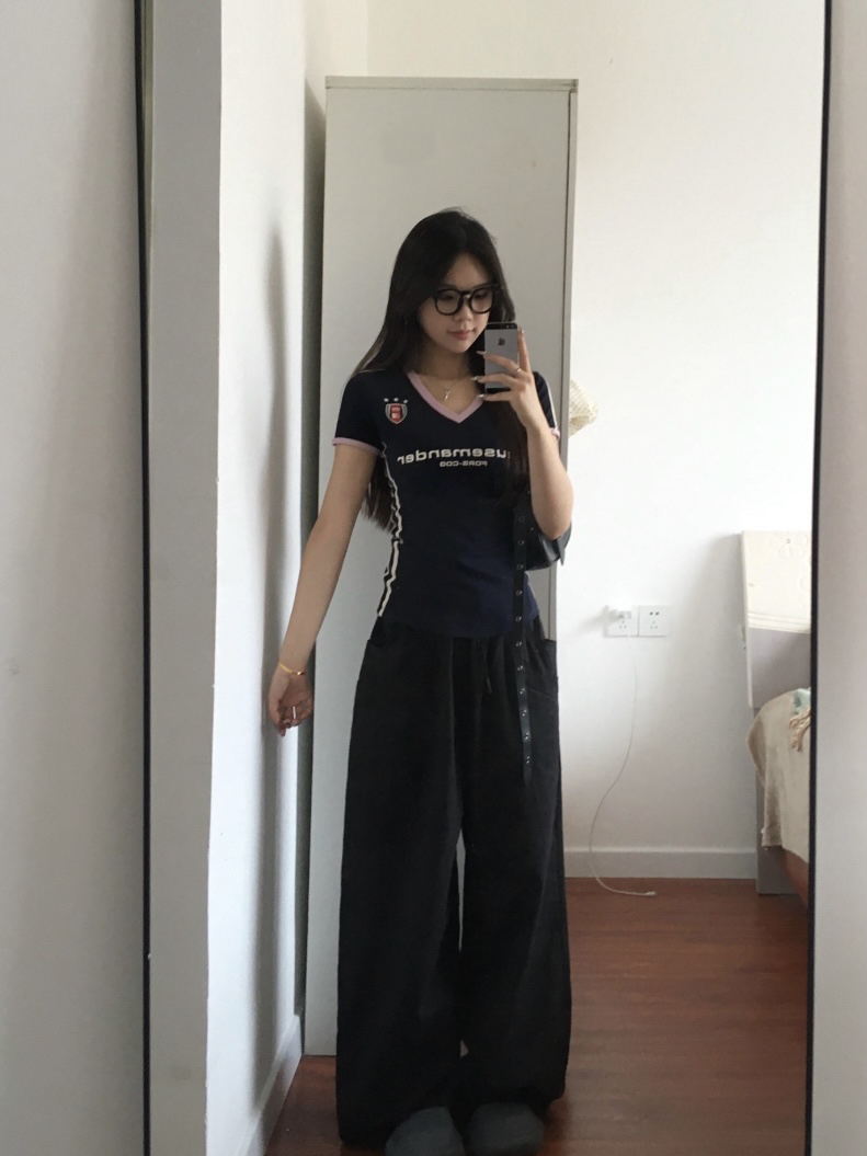 显瘦短Tee真的是春夏标配