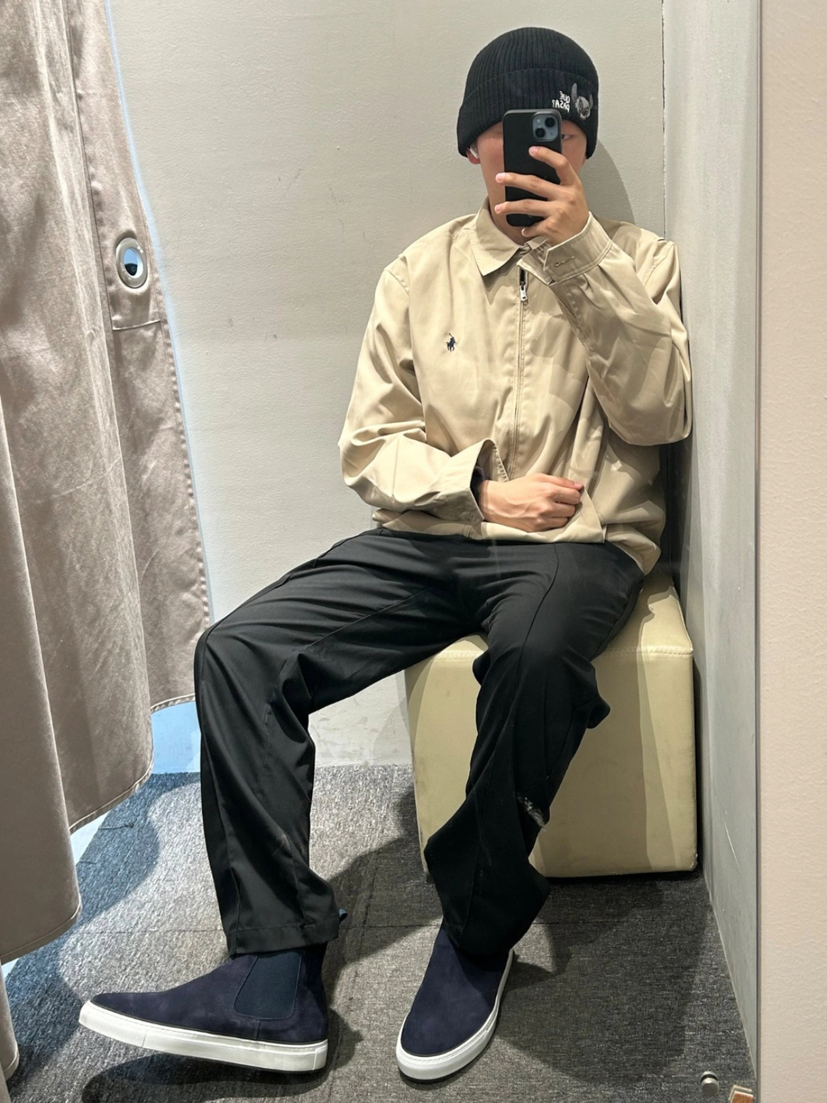 Ralph Lauren 被简单的帅气夹克吸引住了