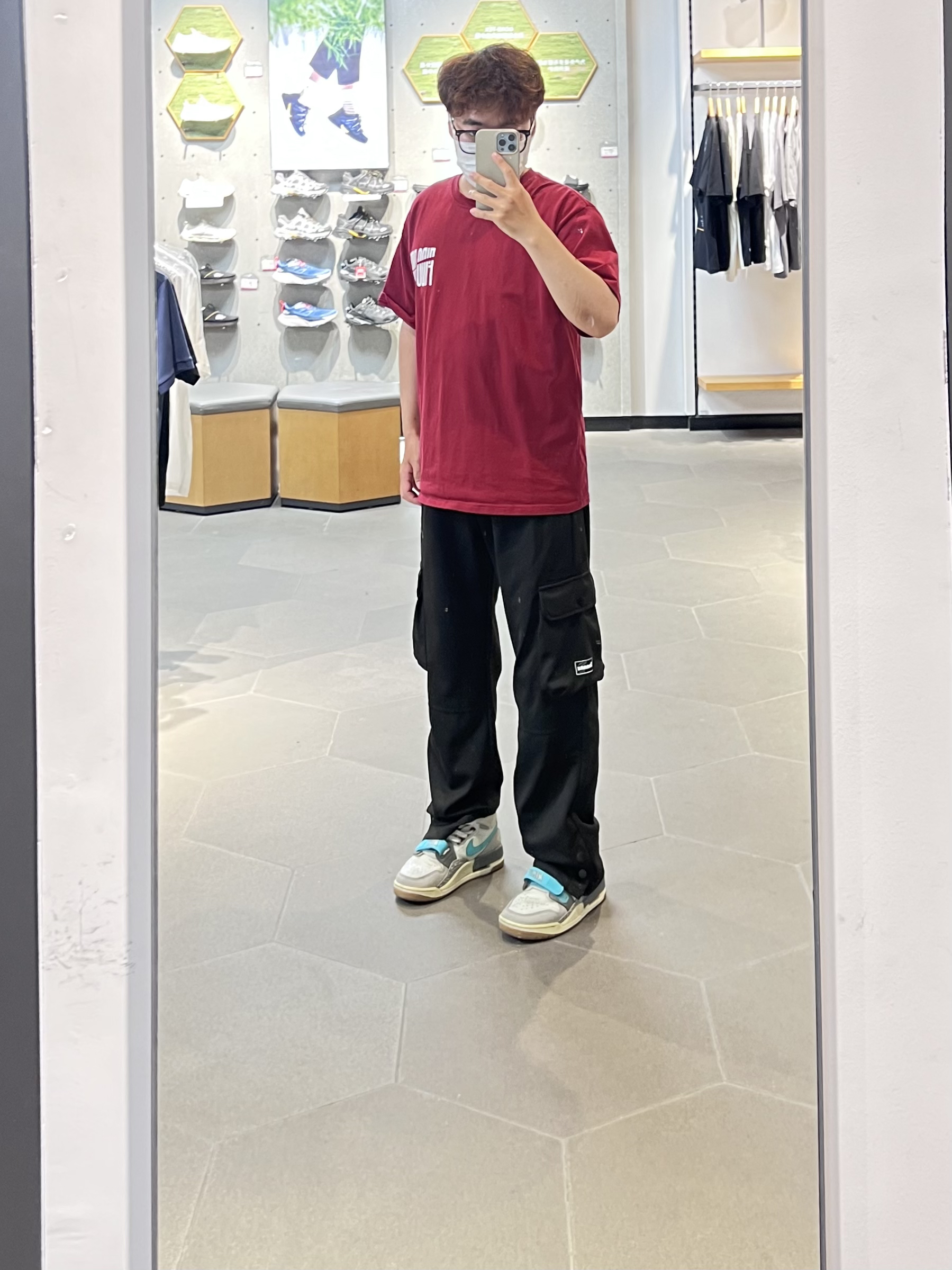 OOTD｜闲置了一年的工装长裤才发现它的帅
