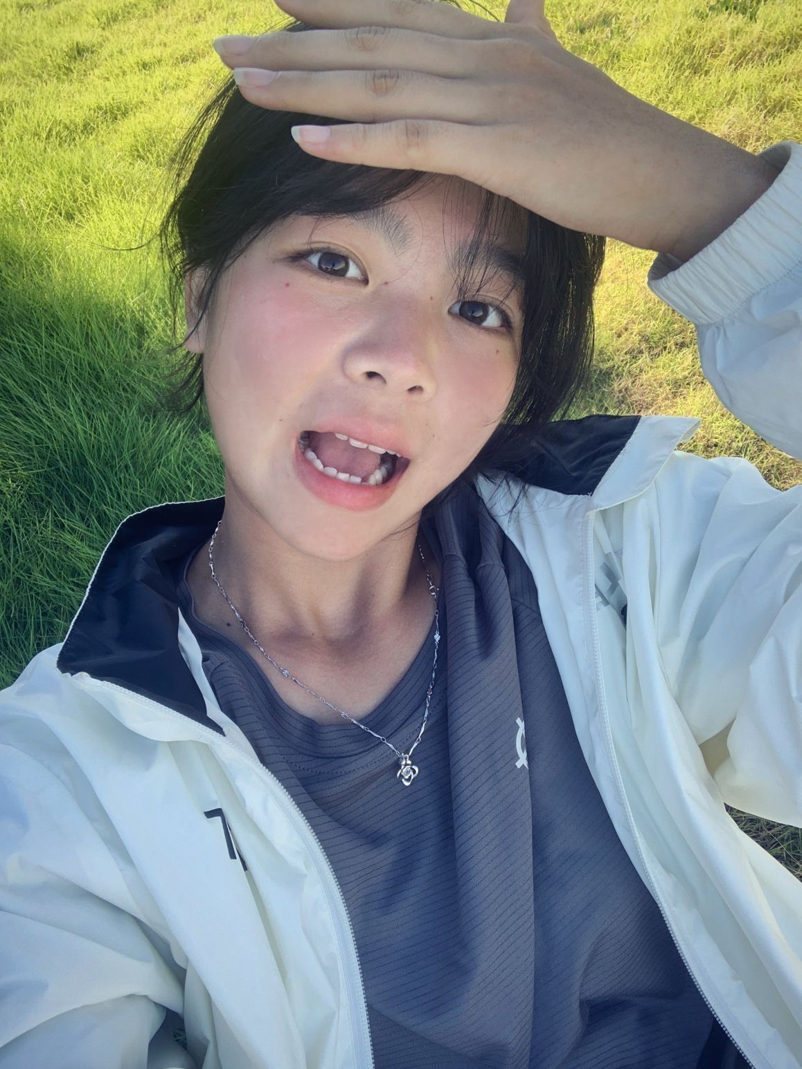 冲锋衣既防晒又防风真的假的！