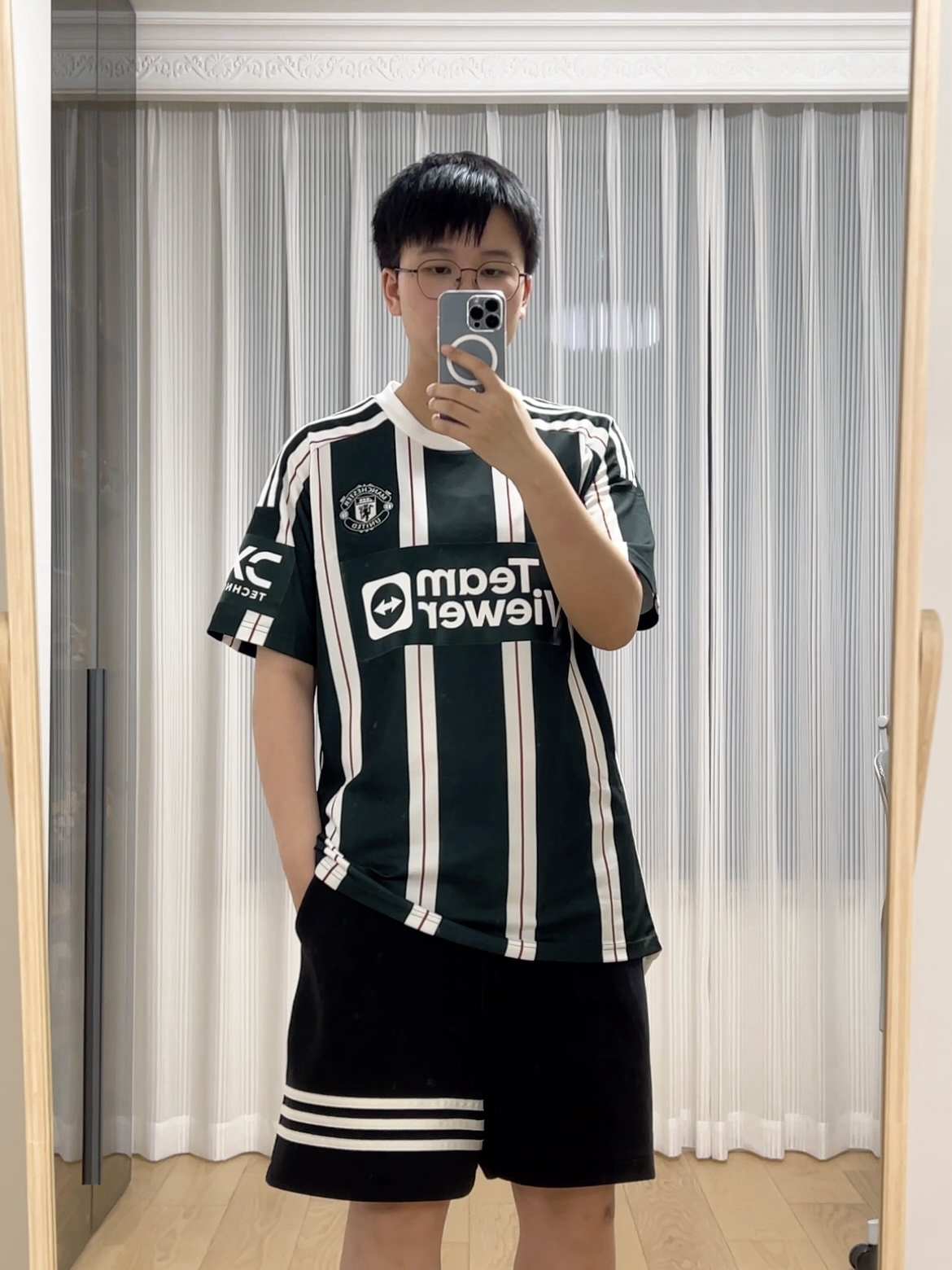 ootd | 球衣还是配短裤最city