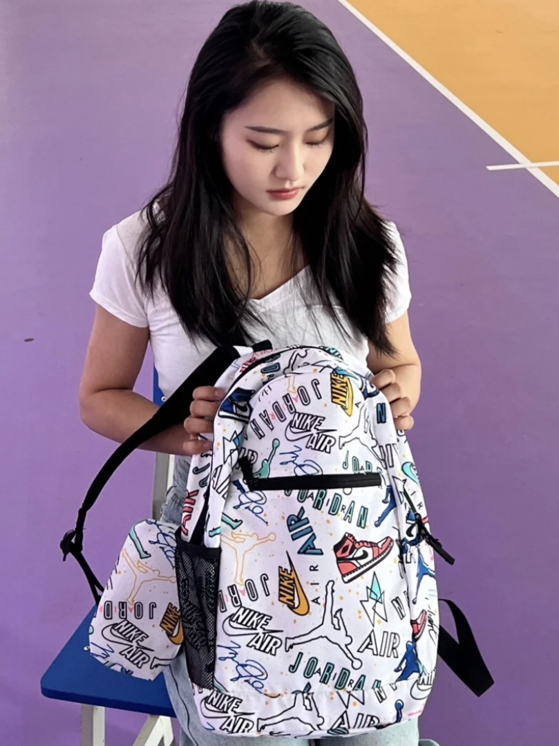 满版涂鸦，你喜欢吗？
