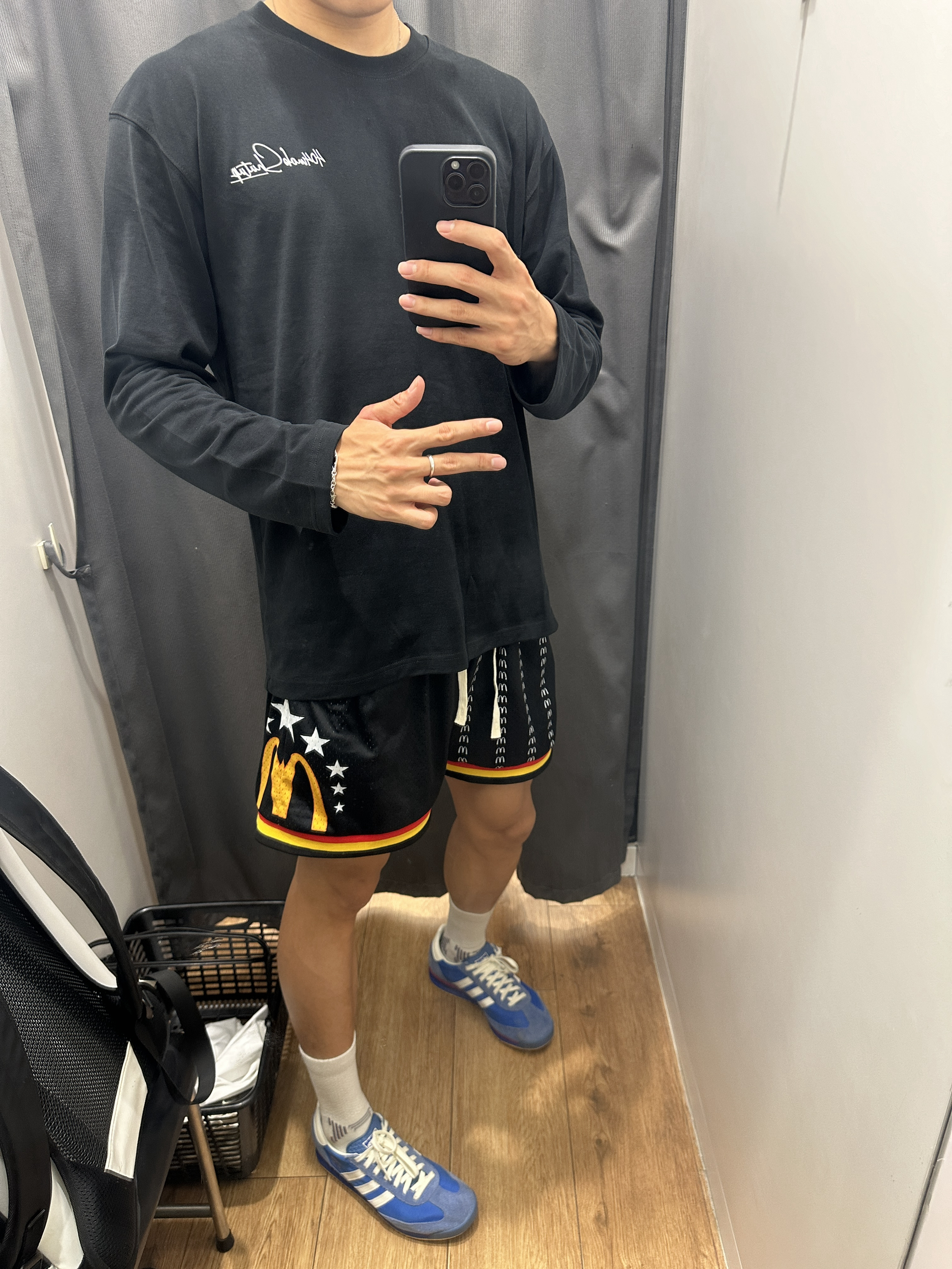 长袖搭配短裤真的不要太帅