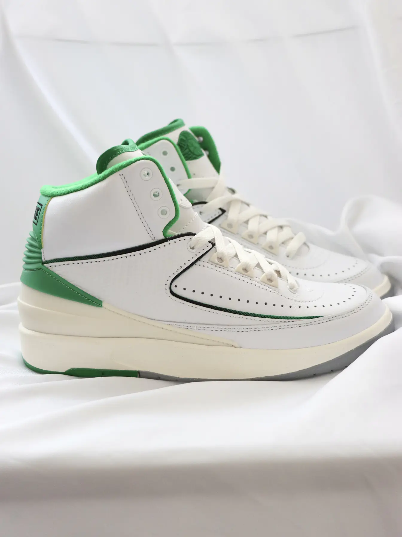 “Air Jordan 2 ”一开有点香 有缺点 也有优点