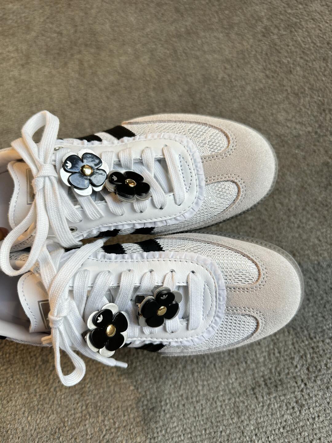 Adidas samba蕾丝&银色风